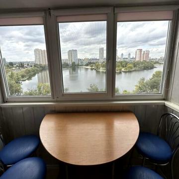 Березняківська вул., 30