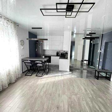 Двухкомнатная в Жемчужном квартале/Н. Сотни. ЖК "Маршал Сити"