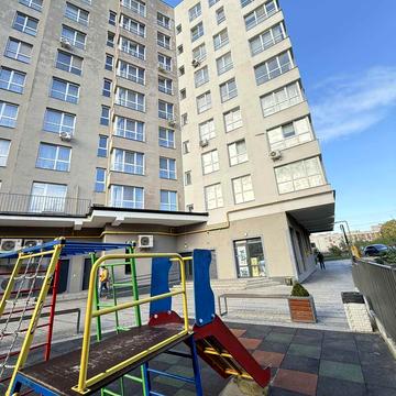 Василя Щурата вул., 10