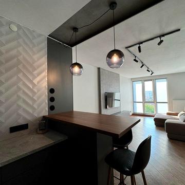 Вячеслава Липинського вул. (), 28