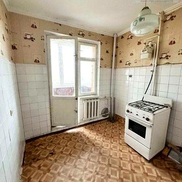 ПРОСТОРА 3 кім. квартира р-н 700-річчя