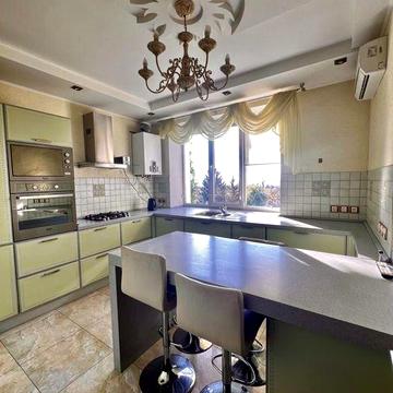 Люкс квартира в Центрі міста