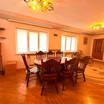 Оренда 3кім квартири по вул.Сулими (88 м.кв.).