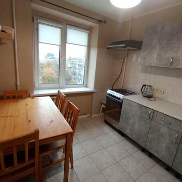 Печерськ,Центр, метро Звіринецька, вул. Курганівська,Бастіона,