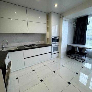 Оренда 2-кімнатної квартири по вул. Б. Хмельницького