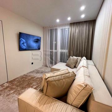 Лисогірська вул., 20