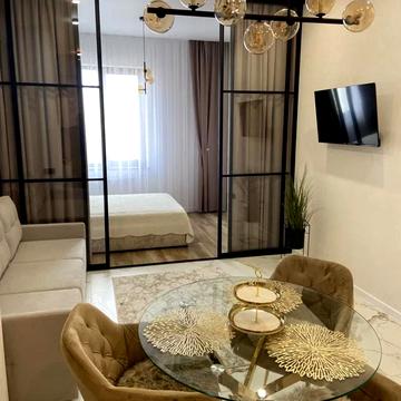 Полуничний пров., 24