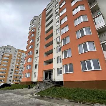 Будівельників вул., 5/2