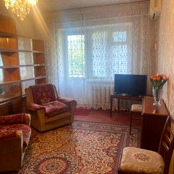 Свободна 2-х комнатная квартира, центр, набережная