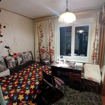 Степана Бандери вул., 49