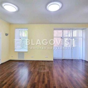 Продаж 2-к "сталінки" В.Васильківська. М.Олімпійська, М.Палац україна