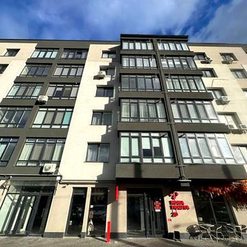 Володимира Івасюка вул., 21-В