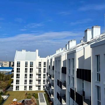 Героїв Крут вул., 1