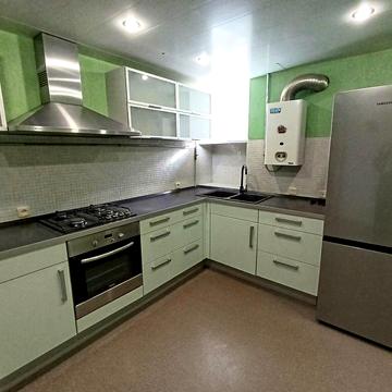 Трёхкомнатная квартира на Дерибасовской