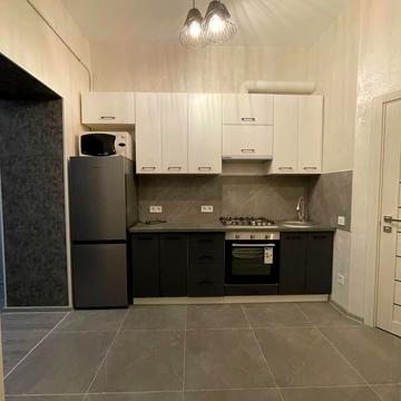 Берестейської унії пл. (Липнева), 3