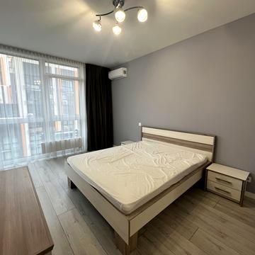 Джона Маккейна вул. (Івана Кудрі), 1-Б