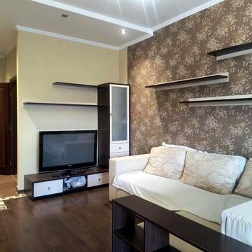 Середньофонтанська вул., 19б