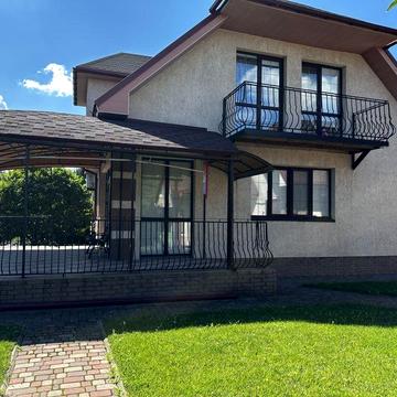 Оренда великого будинку в Бородянці