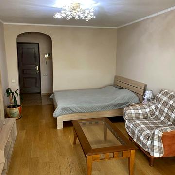 Герцена вул., 7