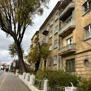 Прлдаж 2 кімнатноі квартири вул Шевченка(р-н «Семецвіт»)