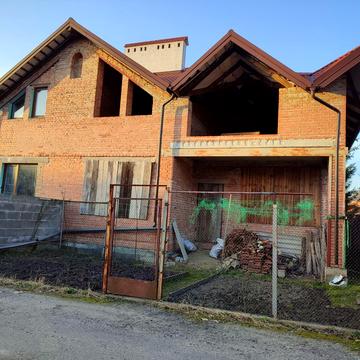 Квіткова, 36