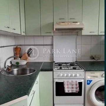 3-х кімнатна квартира . Шептицького 24 (Луначарського)