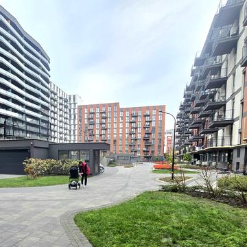 Вячеслава Чорновола просп. (), 16а