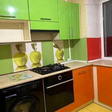 Юрія Паращука вул. (Івана Минайленка), 4