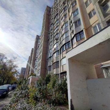 Уютная  трёшка, район 10 линия, 44 школа,