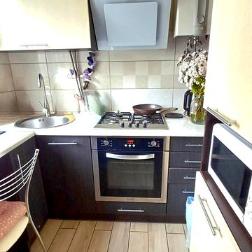 Коцюбинського пров., 4а