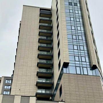 Крута трикімнатна квартира в центрі міста Київ. ЖК А52