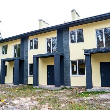 Кутовий таунхаус біля лісу! Заходь на ремонт!