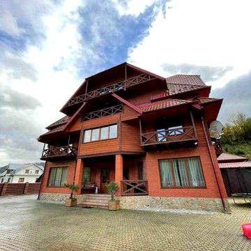 Оренда будинку готельного типу на 14 кімнат, с. Головецько