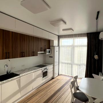 Університетська вул., 17-А