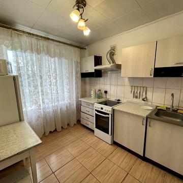 Здається 2-кімнатна квартира в самому центрі