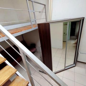 Пироговська вул., 23