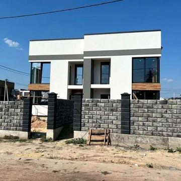 Продаю котедж без ремонту в тихому районі!