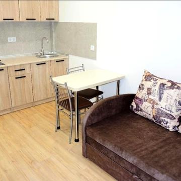 Розкидайлівська вул., 10