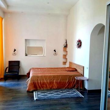 Михайлівський пров., 9-А