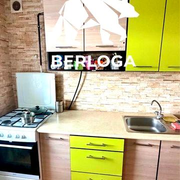 Продаж ЦЕНТР! 9-ти пов. ЦЕГЛА!