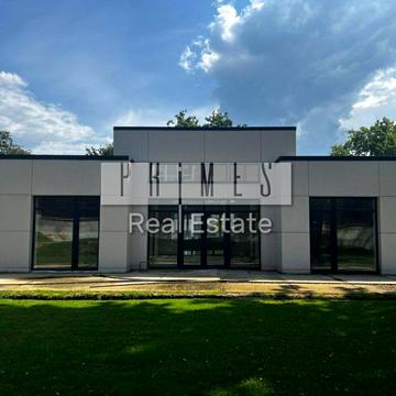 Вишнева вул.