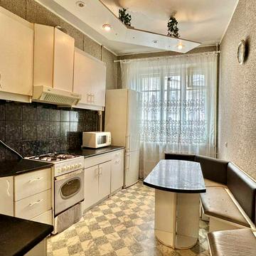 Продаж 3 кім квартири 81 м2 Центр Бульвар Шевченка