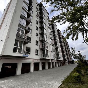 Сімейна вул., 5