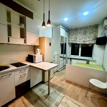 Сдам гостинку на Котлова 106, метро ЮЖД