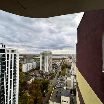 Харківське шосе, 182