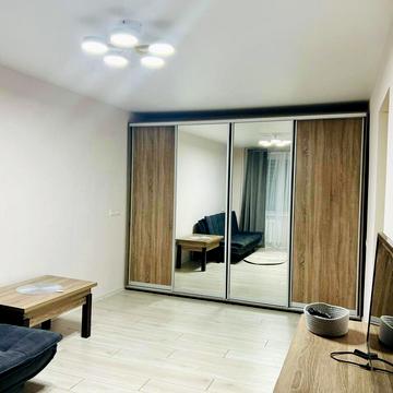 Донецьке шосе, 15