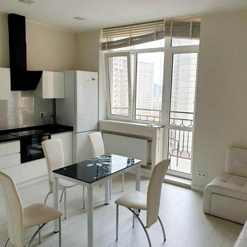 Аркадійське плато вул. (Гагаринське плато), 9