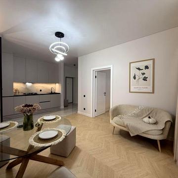 Неймовірно красива 1 на квартира в ЖК « Status” Є ОСЕЛЯ ЖК Status