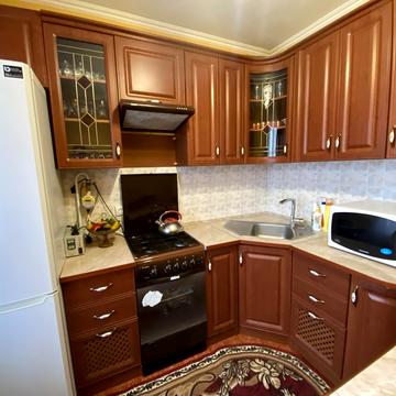 Героїв Дніпра вул., 42-Б