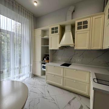 Ольги Кобилянської вул., 16